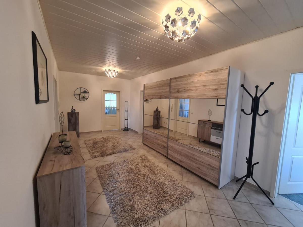 Ferienwohnung Toni Mit Balkon Und Garten Pemfling 외부 사진