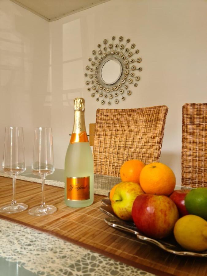 Ferienwohnung Toni Mit Balkon Und Garten Pemfling 외부 사진